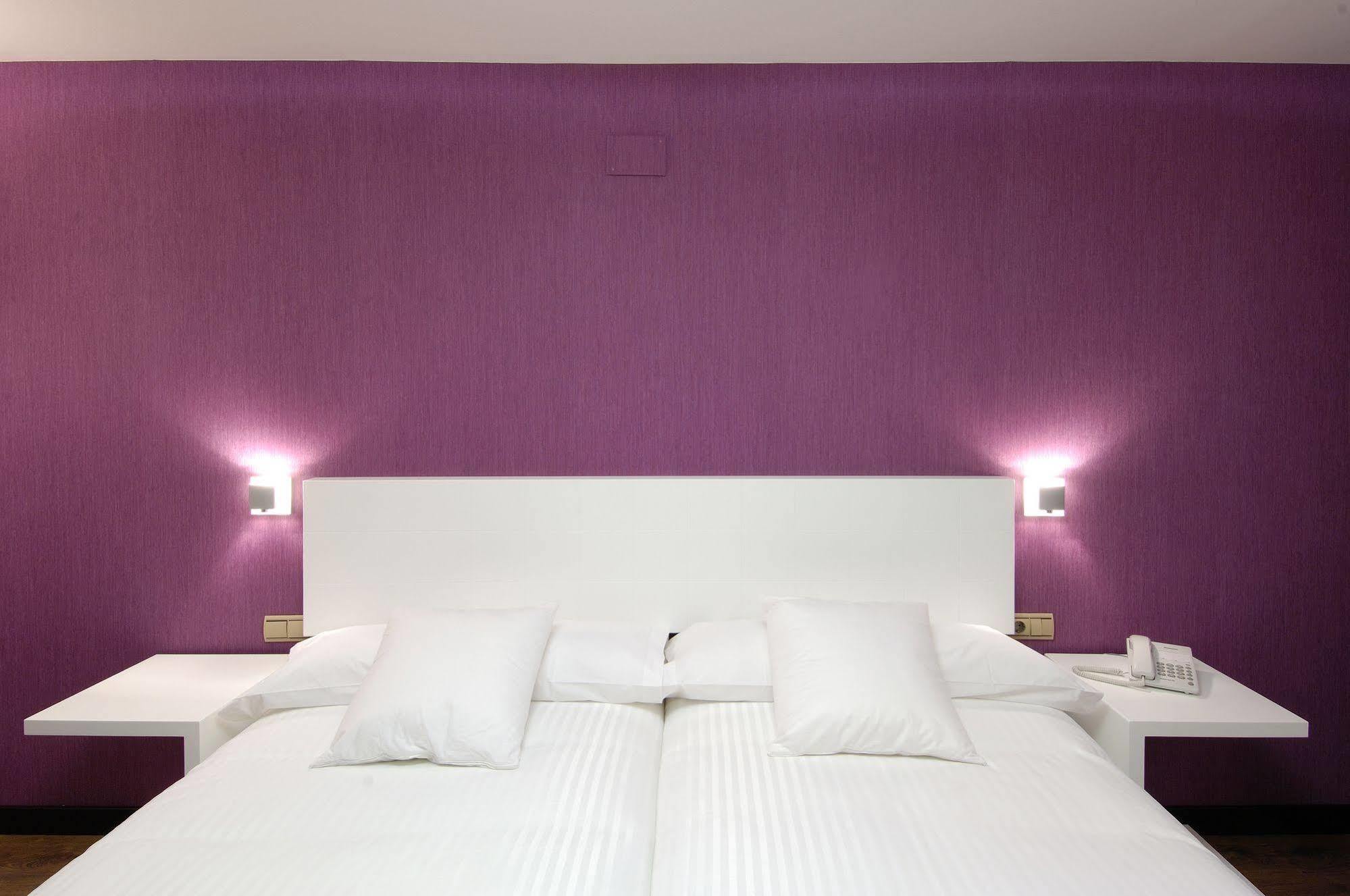 Hotel Cienbalcones ダロカ エクステリア 写真